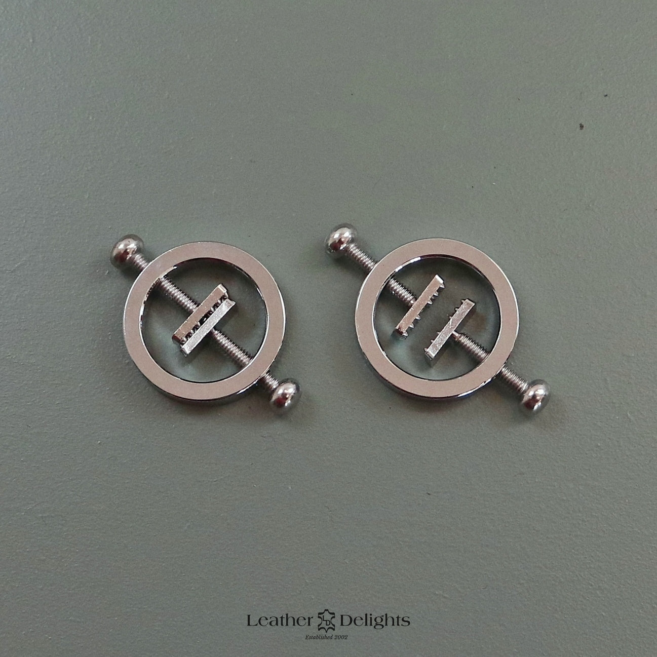 Adjustable Round Clamps