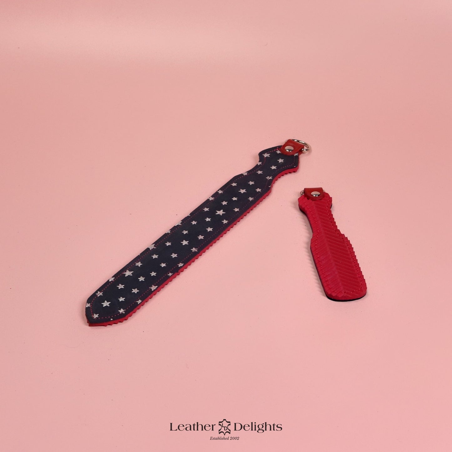 Dagger - Stars Suede & Red Ripple Rubber