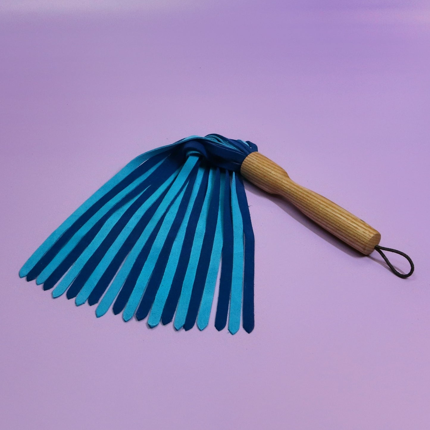 Classic Flogger - Suede