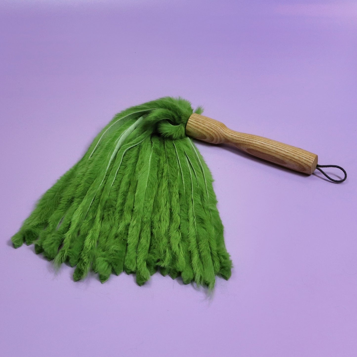 Classic Flogger - Rabbit Fur